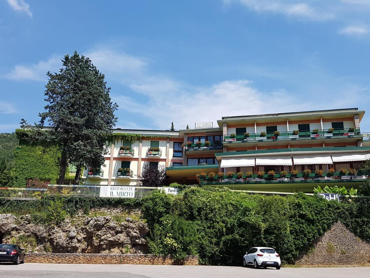 Hotel Parco Della Fonte Vallio Terme ภายนอก รูปภาพ
